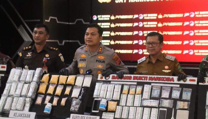Gempur Peredaran Narkoba di Subang, Polisi Ringkus 26 Tersangka dan Sita Ribuan Obat Terlarang