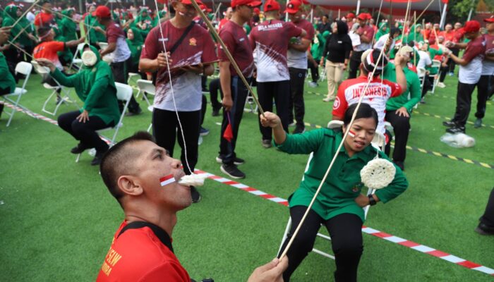 Keseruan HUT ke-81 RI di Kodam Siliwangi: Dari Sepak Bola Corong hingga Balon Air