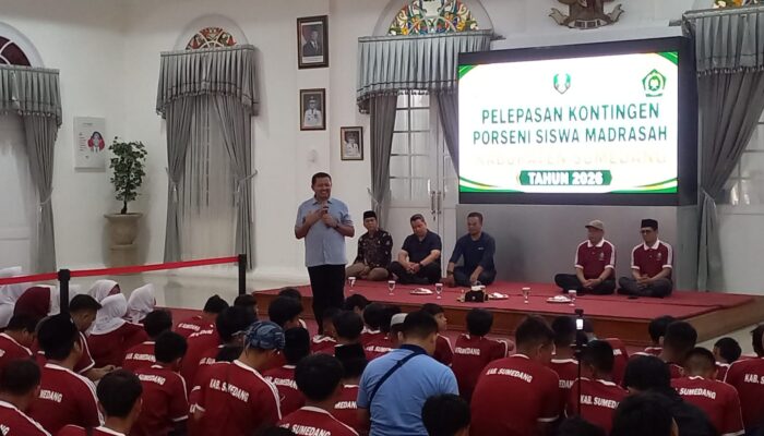 Lepas Kontingen PORSENI PGMI, Bupati Sumedang Targetkan Masuk 5 Besar Jawa Barat