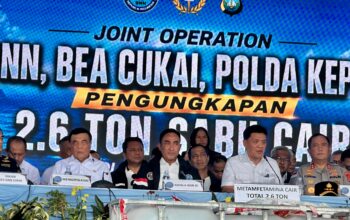 BNN dan Tim Gabungan Gulung Penyelundupan 2,6 Ton Sabu Cair Senilai Rp 8,5 Triliun di Perairan Karimun