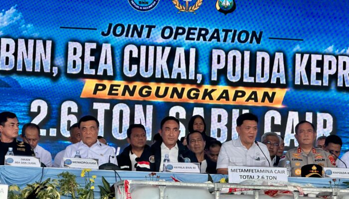 BNN dan Tim Gabungan Gulung Penyelundupan 2,6 Ton Sabu Cair Senilai Rp 8,5 Triliun di Perairan Karimun