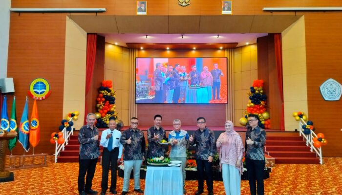 Raih Akreditasi Unggul di Usia Dua Dekade, USB YPKP Bandung Terus Berinovasi Jawab Tantangan Zaman