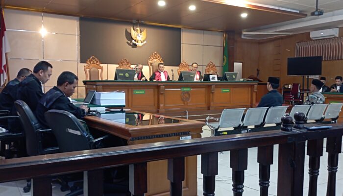 Dituntut 7 Tahun Penjara, Ade Kuswara Bantah Atur Tender Proyek Pemkab Bekasi