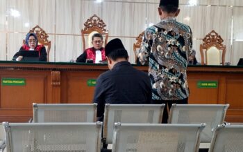 Bacakan Pleidoi di Tipikor Bandung, Ade Kuswara Bantah Suap Rp8,5 Miliar: Itu Pinjaman, Bukan Fee Proyek