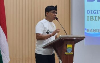 Diinisiasi Tokoh Muda Deden Dinar Mukti, Bintek Penilaian Ibing Penca Silat Tradisi Jabar Terobos Sistem Digital