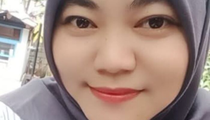 Hanya Buah Pikiran: Perlunya Mengembalikan Minat Menulis pada Wanita