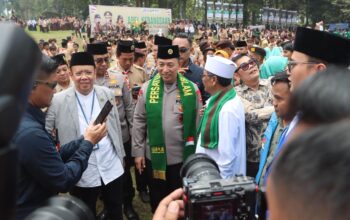 Pimpin Apel Akbar Kemah Nasional Pramuka PUI di Sukabumi, Kapolri Ajak Generasi Muda Pertajam Karakter Kebangsaan