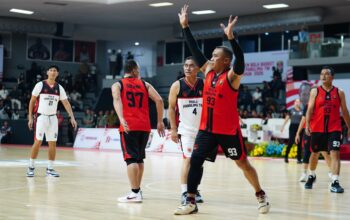 Hadiri Pembukaan Piala Panglima TNI 2026, Dankodiklatad Ikut Meriahkan Pertandingan Ekshibisi Basket