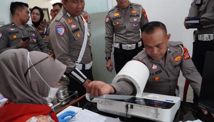 Sambut HUT Lalu Lintas Bhayangkara ke-71, Satlantas Polres Garut Gelar Donor Darah