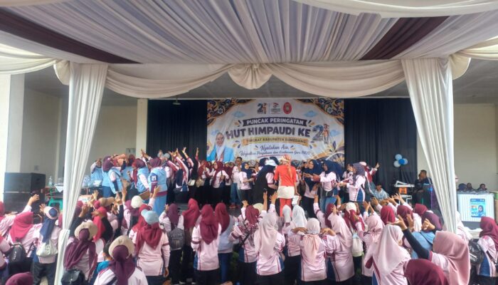 Hajatan Akbar HUT ke-21 HIMPAUDI Sumedang, Hj. Euis Nurfaridah: Momentum Perjuangkan Kesetaraan Guru PAUD