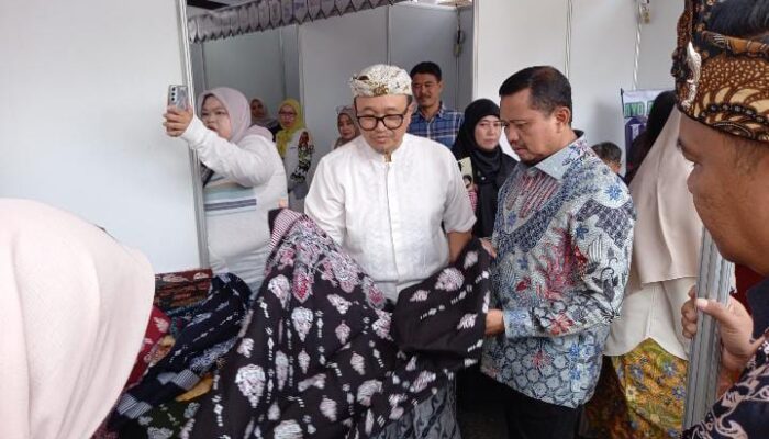 Sumedang Ngabatik 2026 Resmi Ditutup, Dony Dorong Batik Sumedang Jadi Identitas Daerah