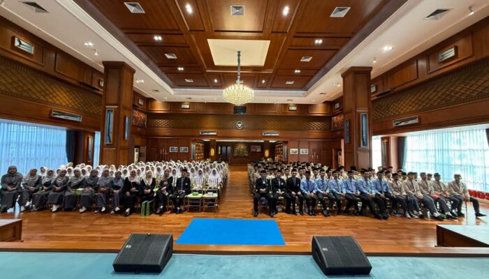 Tempah Calon Pemimpin Masa Depan, Santri Al Mashduqi IIBS Garut Sambangi Istana Negara