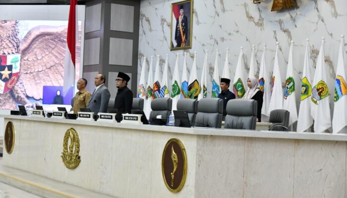 DPRD Jabar Gelar Paripurna Bahas Dua Ranperda, F-PAN Soroti Penguatan BIJB dan Penataan Perangkat Daerah