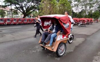 Becak Listrik dari Prabowo bagi Lansia Kabupaten Tasikmalaya