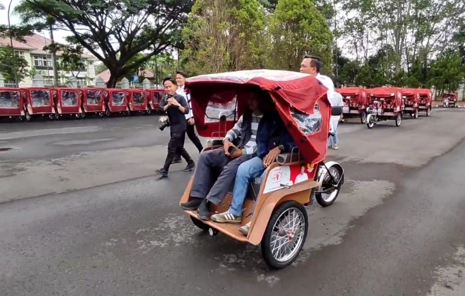 Becak Listrik