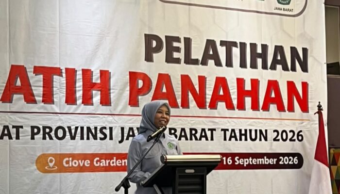 Ineu Purwadewi Dorong Peningkatan Kompetensi Pelatih Panahan Jawa Barat