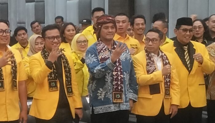 Diky Candra Diajak Gabung Ketua DPD Golkar Jabar