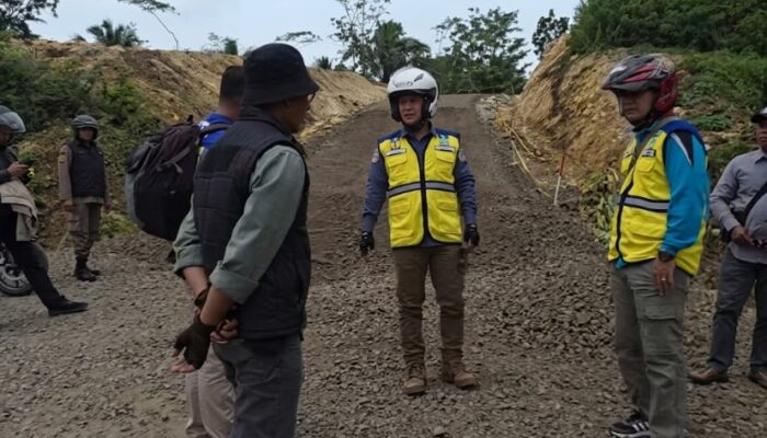 Kebut Terus Perbaikan 32 Ruas Jalan di Kabupaten Tasikmalaya, Progres Sudah Mencapai 70 Persen
