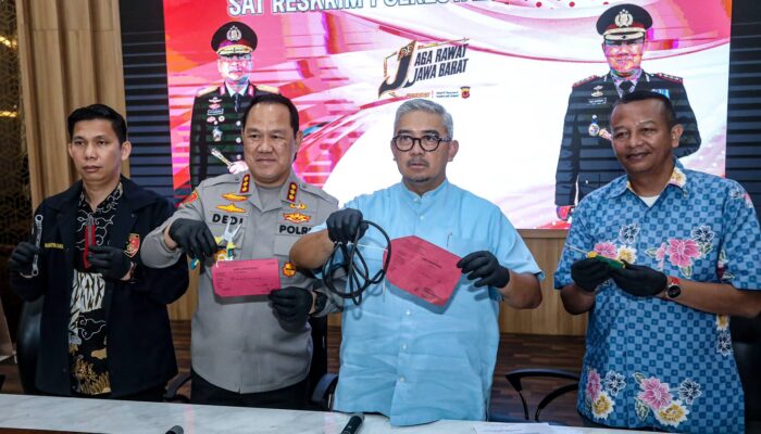 Incar Tembaga Lampu Lalu Lintas, Spesialis Pencuri Kabel di Bandung Diringkus Polisi