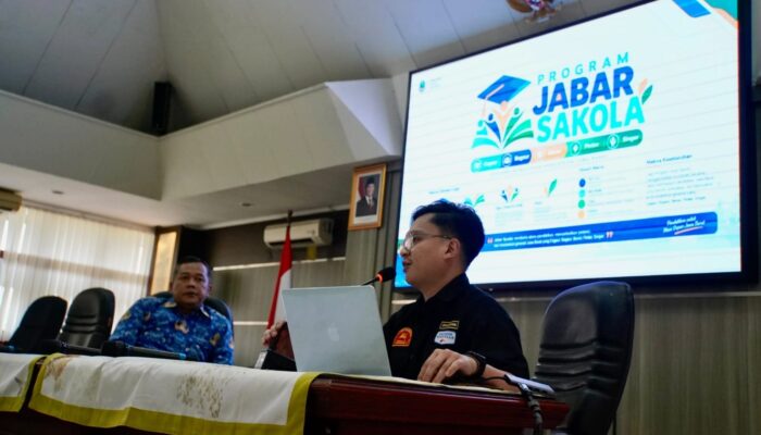 Tekan Angka Putus Sekolah, Disdik Jabar Gulirkan Program Jabar Sakola dengan Empat Skema Bantuan