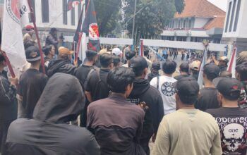LSM PEMUDA Demo di Lapas Sukamiskin, Desak Narapidana Korupsi Beny Tdjokrosaputro Dipindahkan ke Nusakambangan, Cegah  Nikmati Fasilitas Mewah