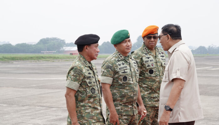 Kunjungi Bandung, Menhan RI Tegaskan Kesiapan Mental dan Fisik Ribuan Anggota Komcad Perkuat Pertahanan Negara