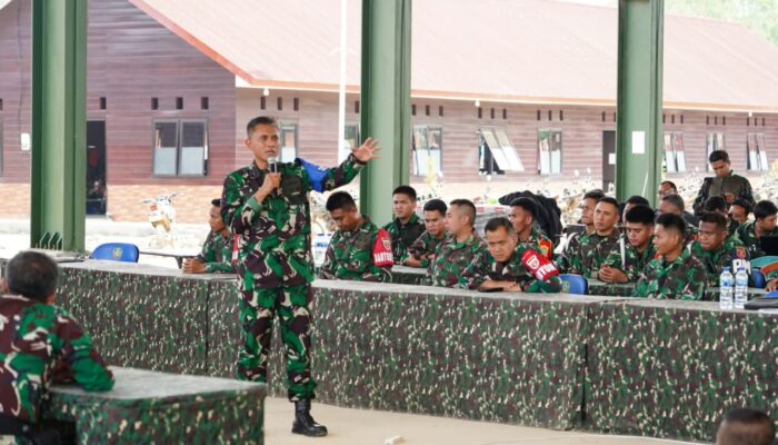 Mantapkan Kesiapan Tempur Satuan, Dirlat Kodiklatad Pimpin Briefing Latihan Posko II YTP 614/RJP di Nunukan