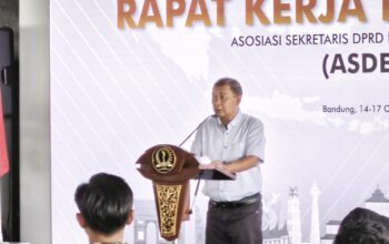 ASDEPSI Soroti Regulasi Bimtek Hingga Kelembagaan Sekretariat DPRD dalam Rakernas III di Jabar