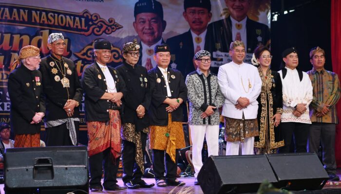 Wagub Jabar Erwan Setiawan Ingatkan Generasi Muda Tak Tergerus Zaman: Teknologi Boleh Maju, Budaya Sunda Tetap Jaga