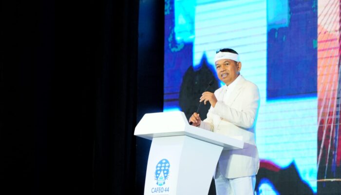 KDM Tantang Insinyur Tuntaskan Kemacetan dan Banjir, Minta PII Tegakkan Kode Etik