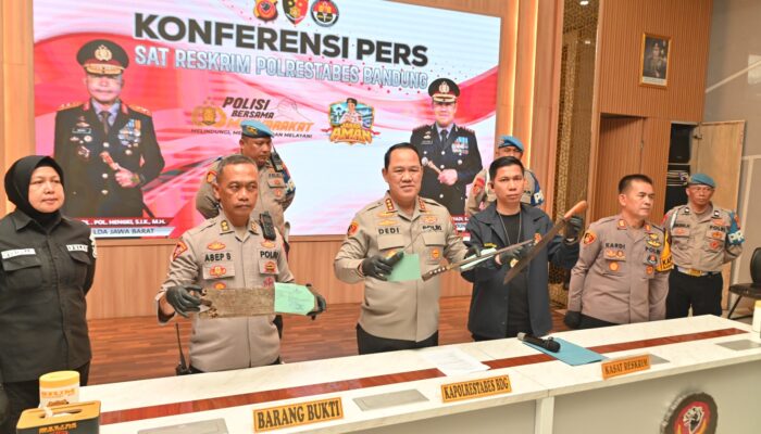 Polrestabes Bandung Bekuk 8 Pelaku Pengeroyokan Berdarah di Pasar Induk Caringin, Motif Saling Balas Dendam
