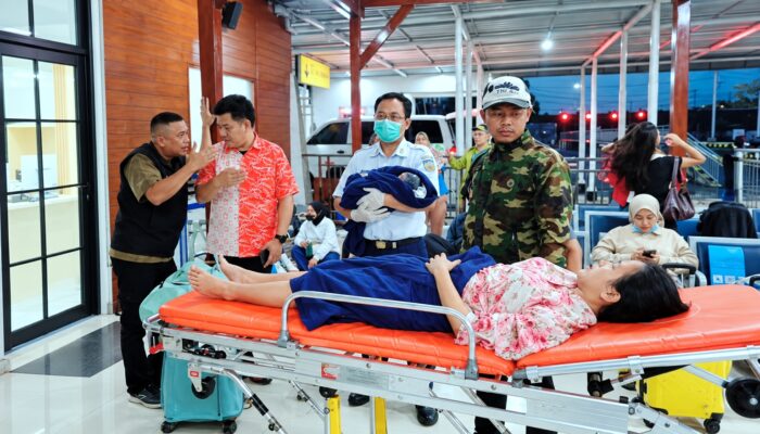 Aksi Cepat Petugas KAI dan Dokter Kandungan Selamatkan Ibu Melahirkan di Atas KA Sangkuriang