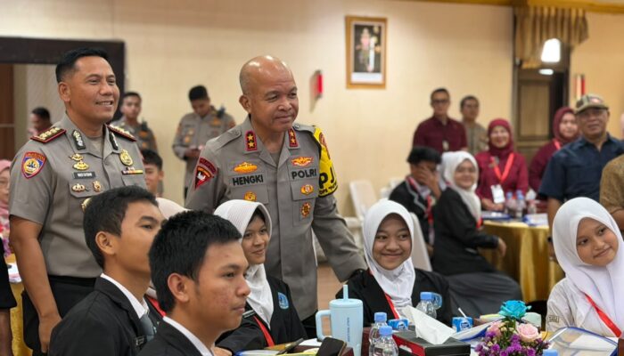 Polda Jabar Gandeng Disdik dan Kemenag Tangkal Radikalisme pada Generasi Muda